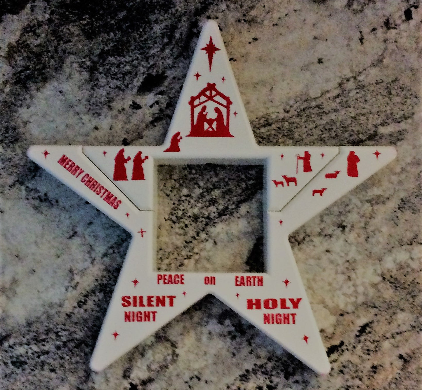 Christmas Center Piece  (SELECT NATIVITY or HOLY FAMILY)